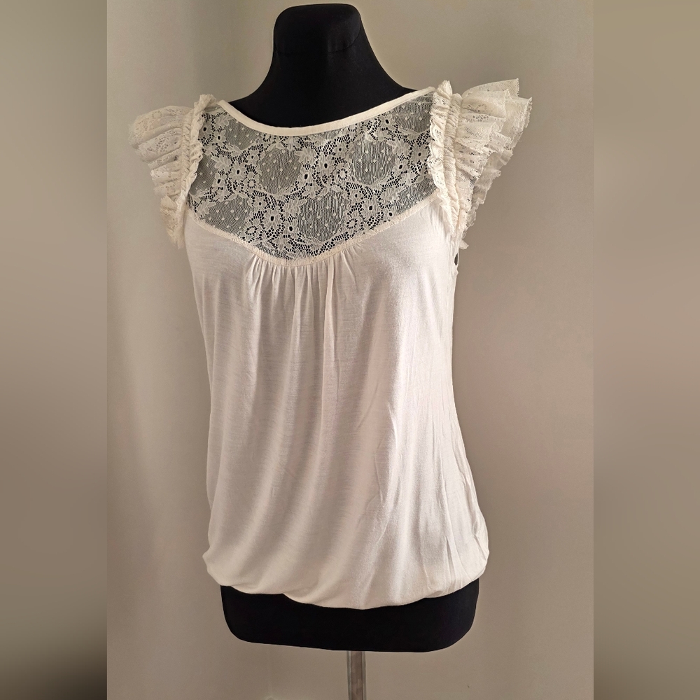 Warehouse Cream Lace Flutter Sleeve Viscose Ruffled Top UK 10 Or US 6